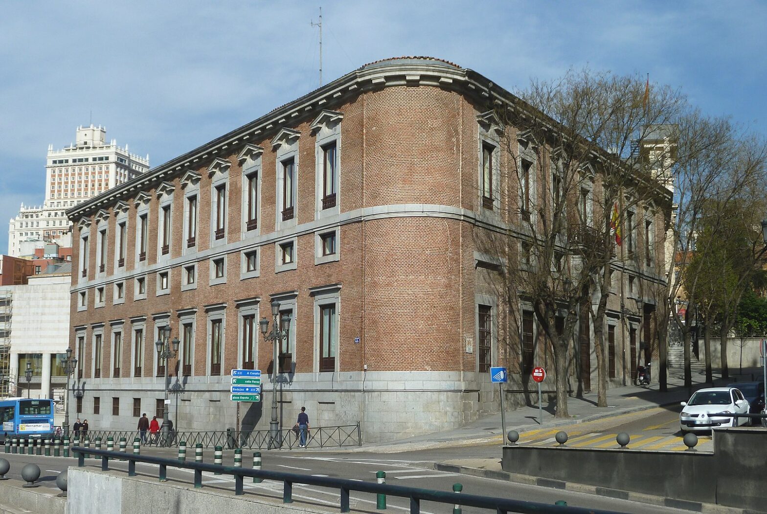 Fachada principal Palacio de Godoy