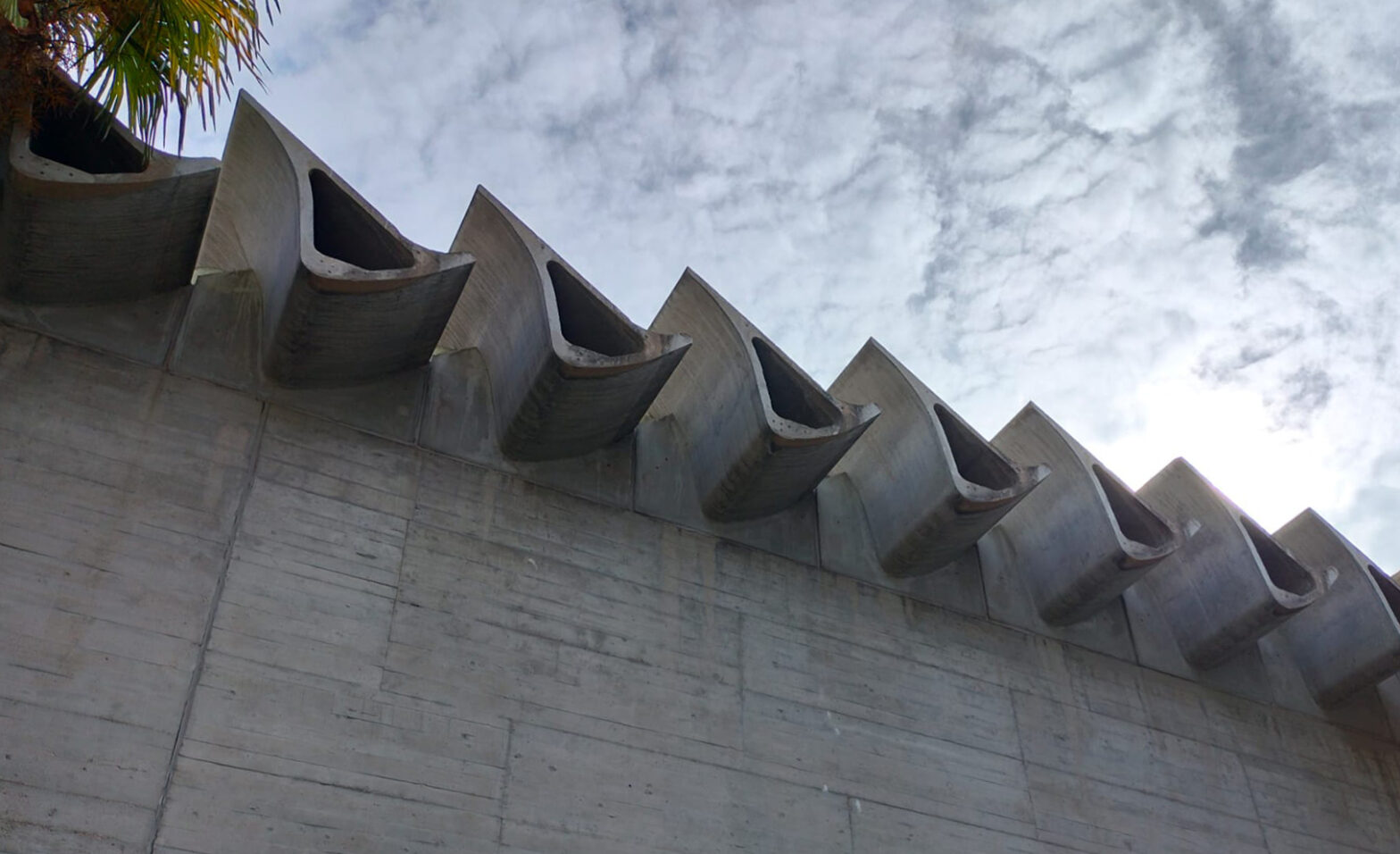 Vigas-hueso de Fisac en la cubierta del Centro de Estudios Hidrográficos